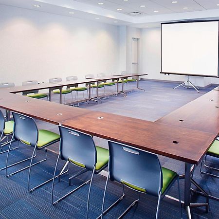 Aloft Charlotte City Center Bagian luar foto