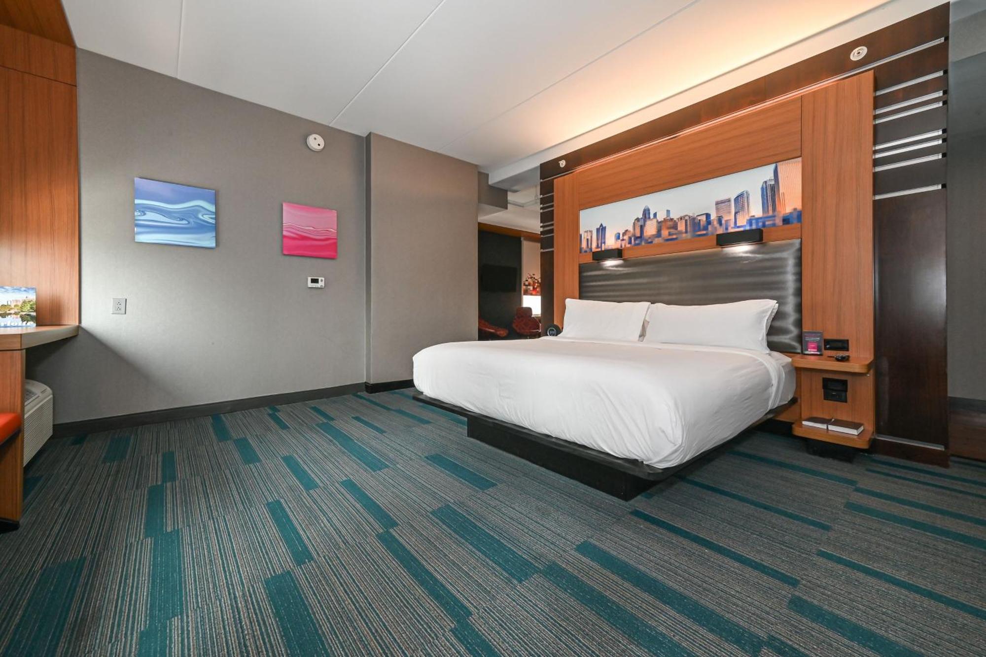 Aloft Charlotte City Center Bagian luar foto