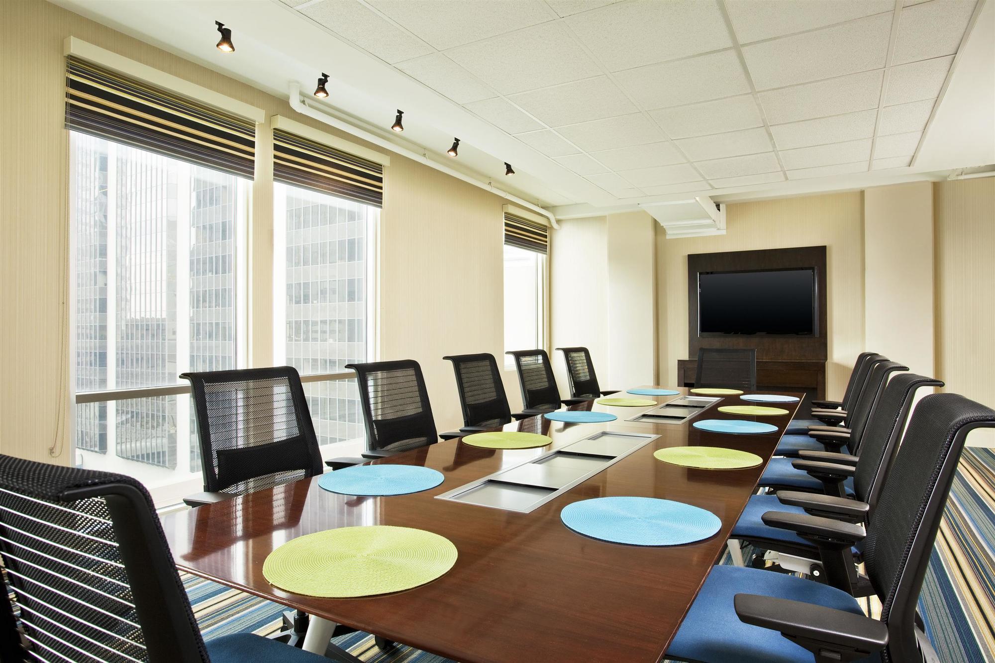 Aloft Charlotte City Center Bagian luar foto